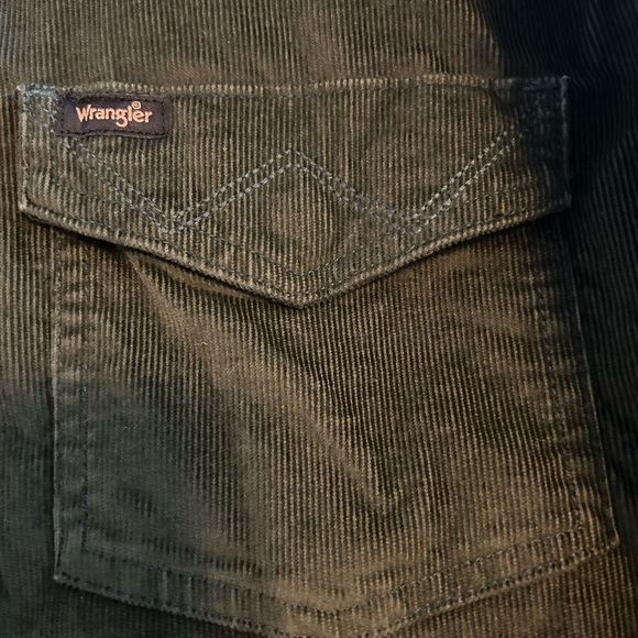 Wrangler Green Sherpa-Lined Jacket - Picture 3 of 10